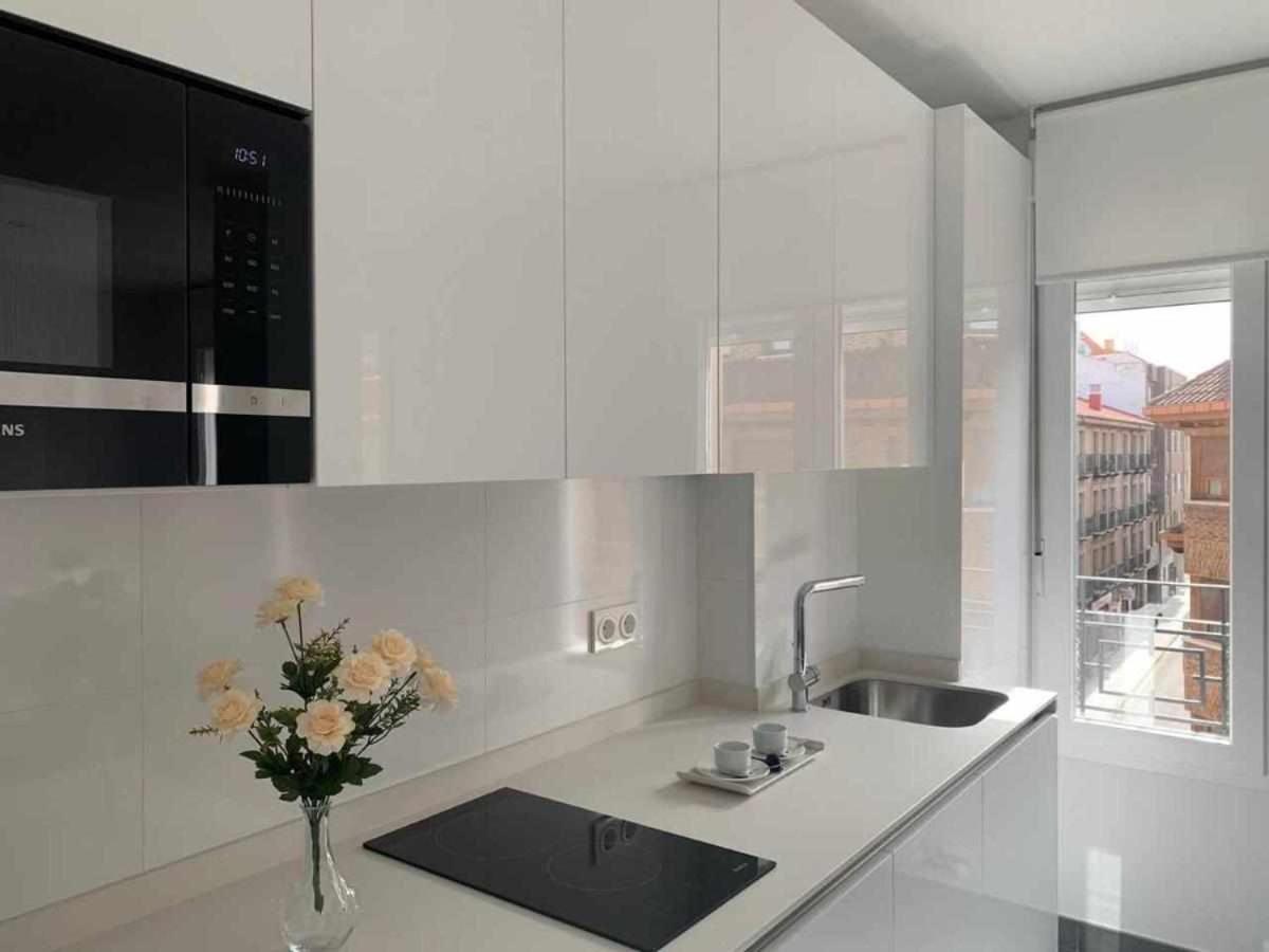 Ramon Y Cajal Suites De Luxe 莱昂 外观 照片