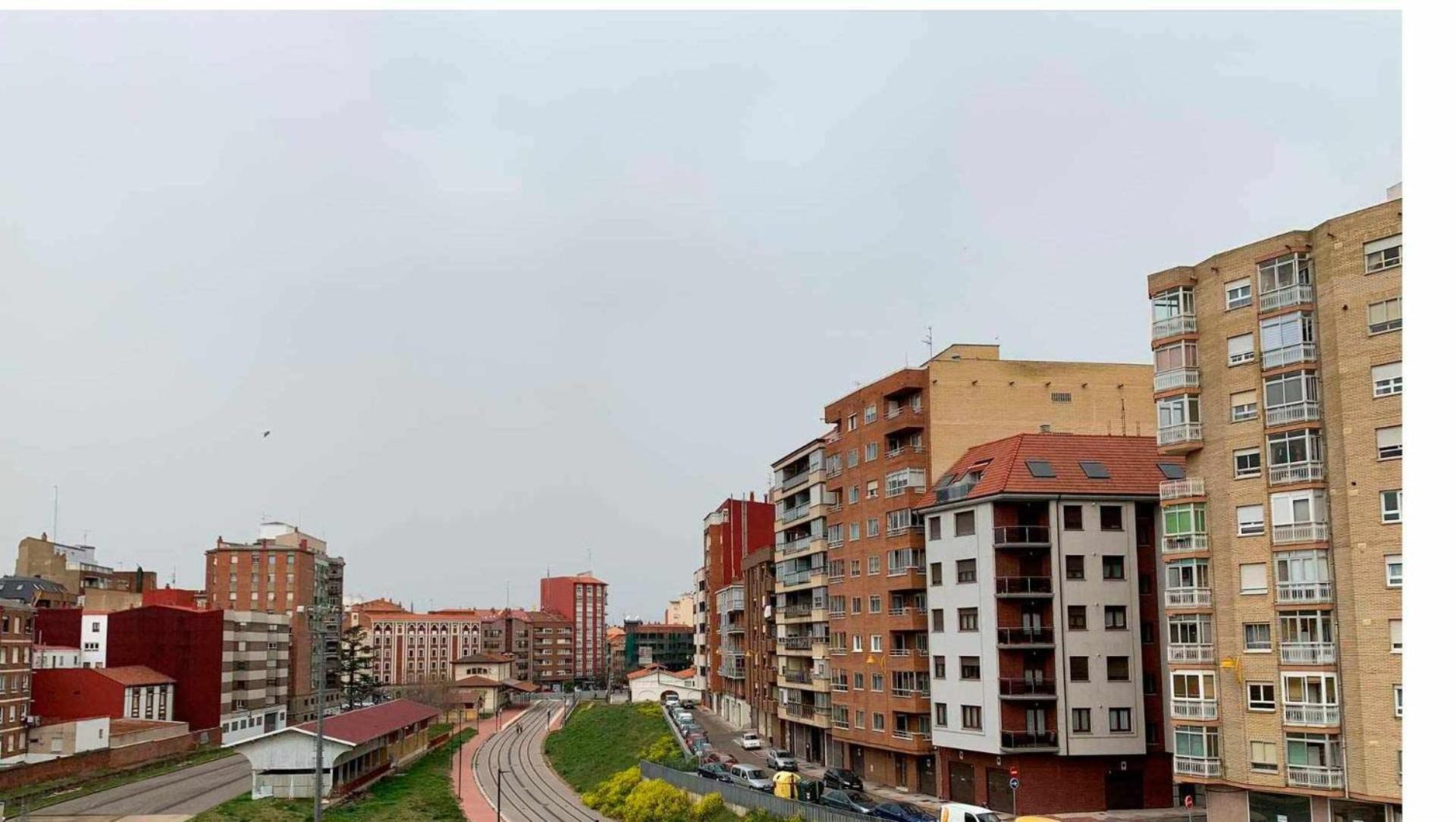 Ramon Y Cajal Suites De Luxe 莱昂 外观 照片