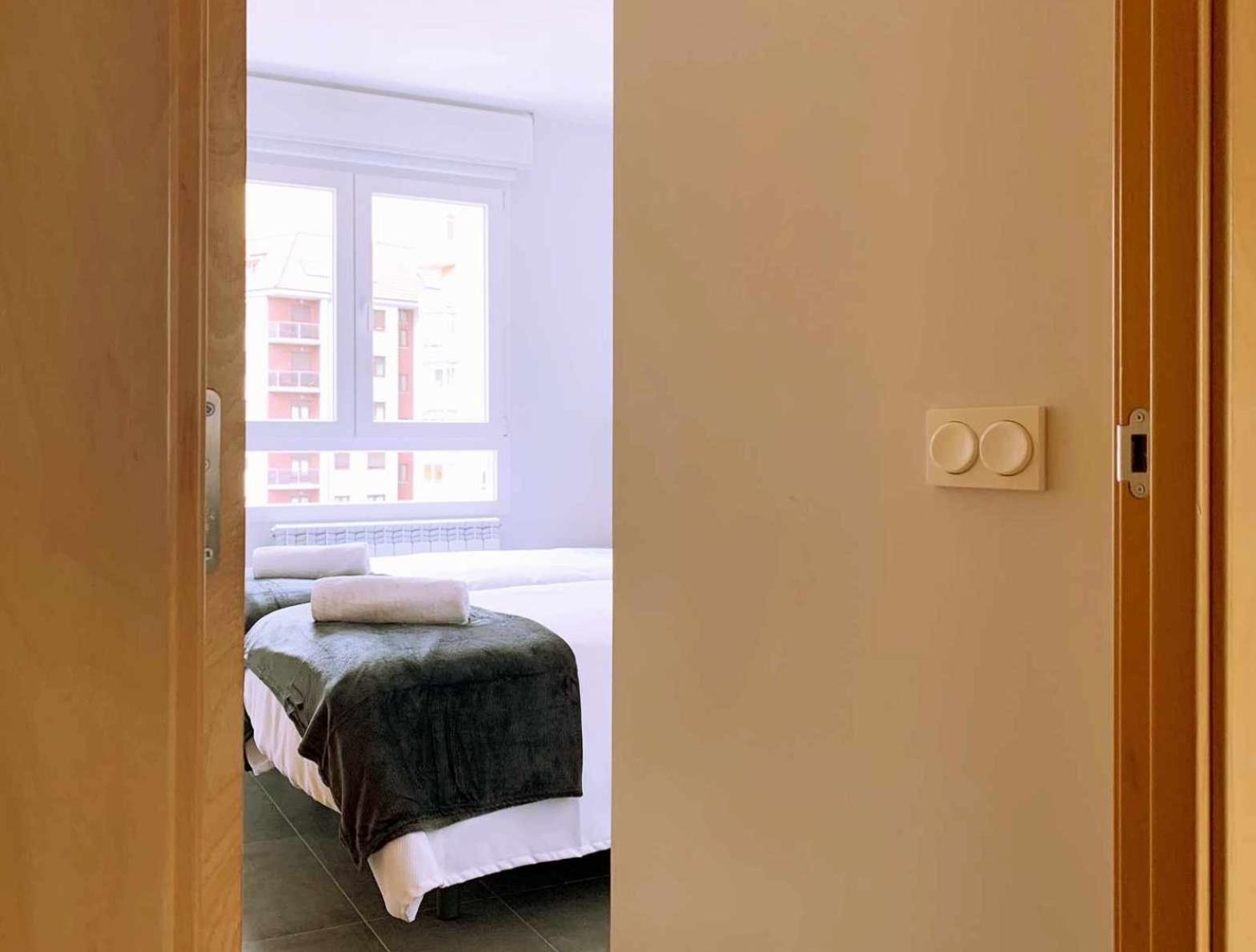 Ramon Y Cajal Suites De Luxe 莱昂 外观 照片