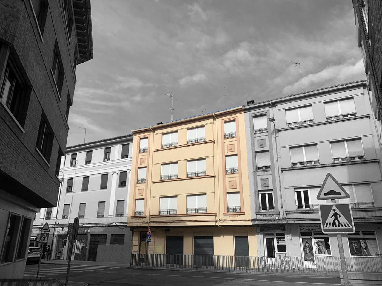 Ramon Y Cajal Suites De Luxe 莱昂 外观 照片