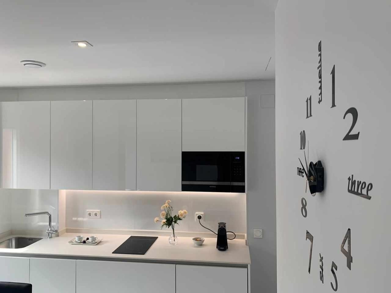 Ramon Y Cajal Suites De Luxe 莱昂 外观 照片